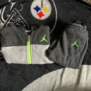 Jordan hoodie and sweat pants